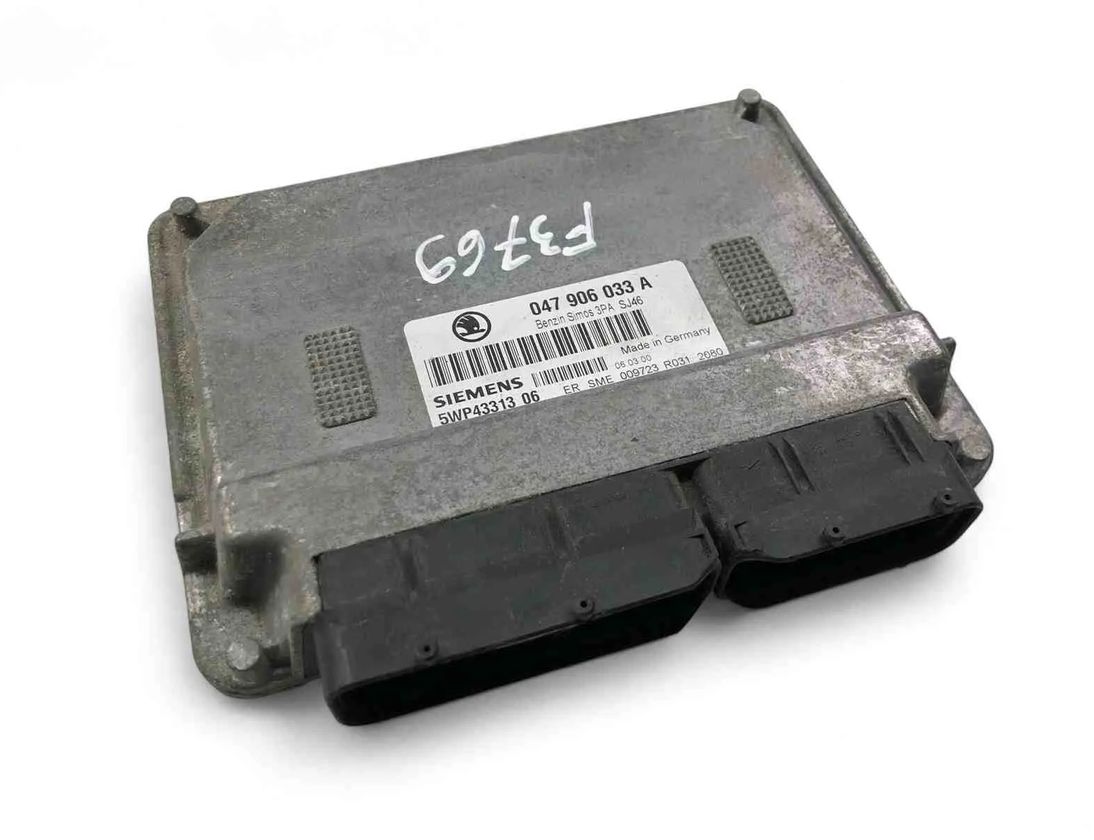 SKODA Fabia 1 generation  (2004-2007) Блок управления двигателем 047906033A 32709633