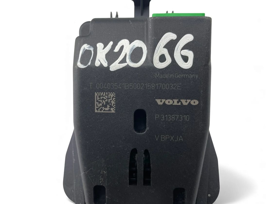 VOLVO V60 1 generation (2010-2020) Датчик дождя P31387310 33103532