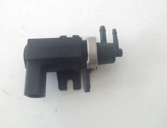 VOLKSWAGEN Golf 4 generation (1997-2006) Соленоидный клапан 1J0906627 20326085