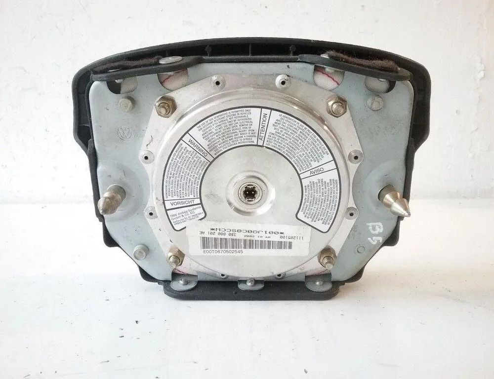 VOLKSWAGEN Passat B5 (1996-2005) Подушка безопасности руля 3B0880201AE 20326743