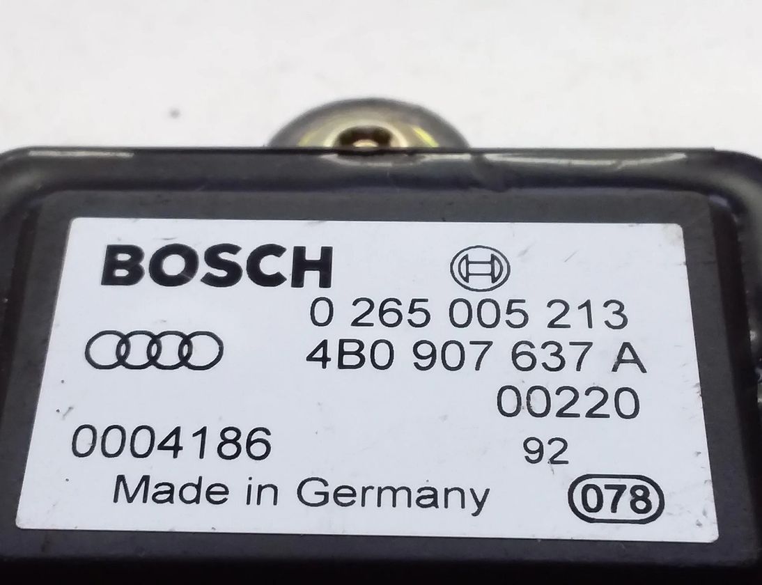 AUDI A6 C5/4B (1997-2004) Датчик ускорения 4B0907637A 20340112