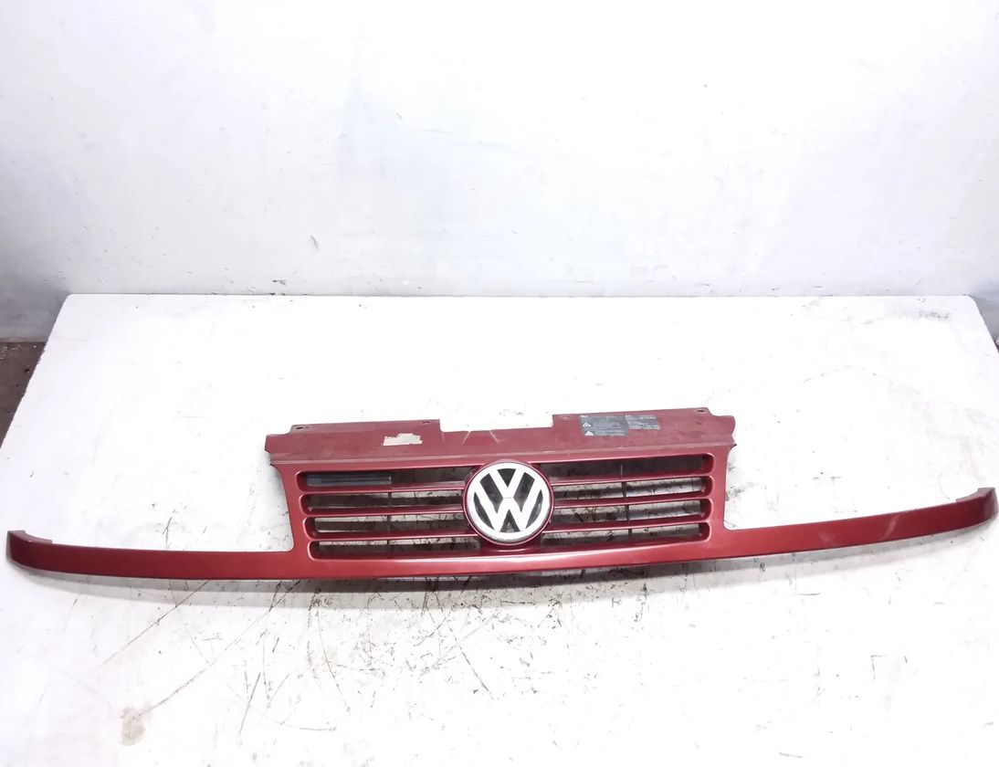 VOLKSWAGEN Sharan 1 generation (1995-2010) Priekšējā bampera augšējā reste 7m0853651,95vw8200 20597597