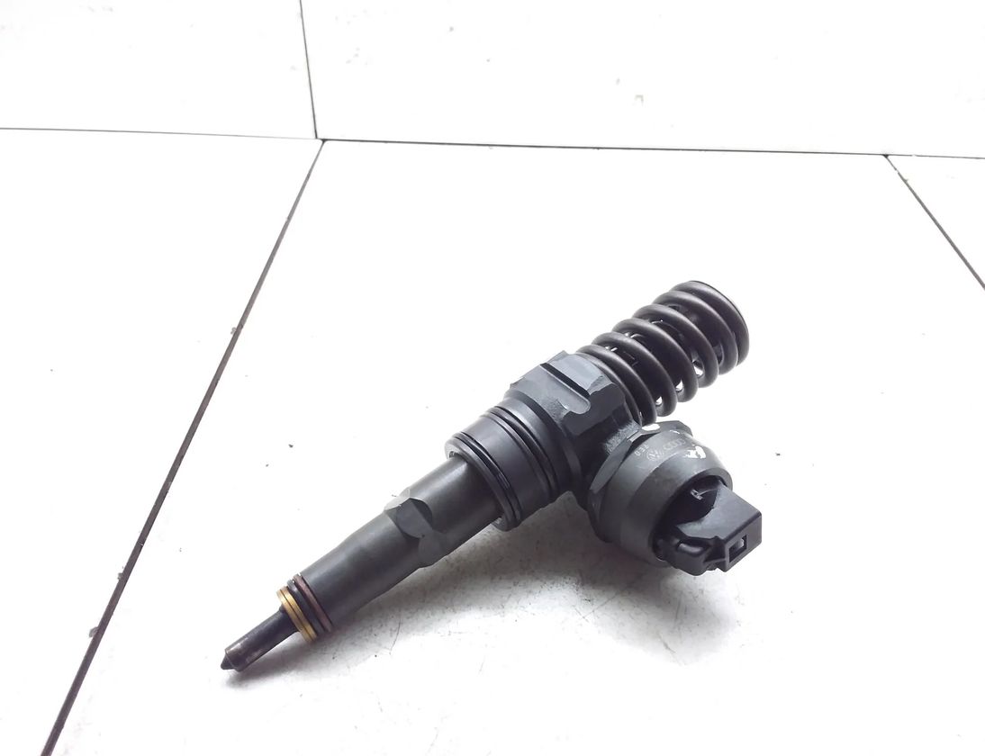 SKODA Octavia 2 generation (2004-2013) Форсунка 038130073ag,0414720215 21903987