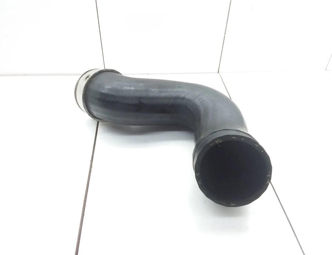 VOLKSWAGEN Passat Variant 1 generation (2010-2024) Starpdzesētāja / interkūlera truba 25152899