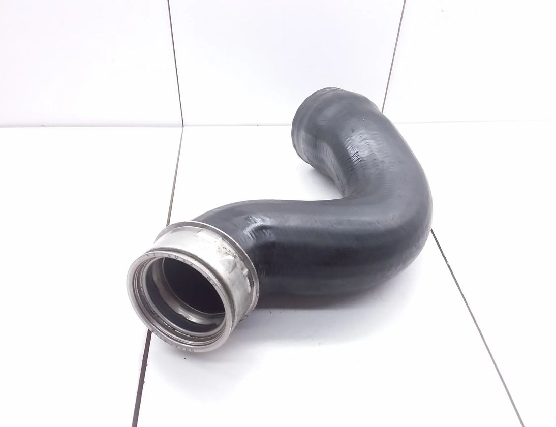 VOLKSWAGEN Passat Variant 1 generation (2010-2024) Starpdzesētāja / interkūlera truba 25152899