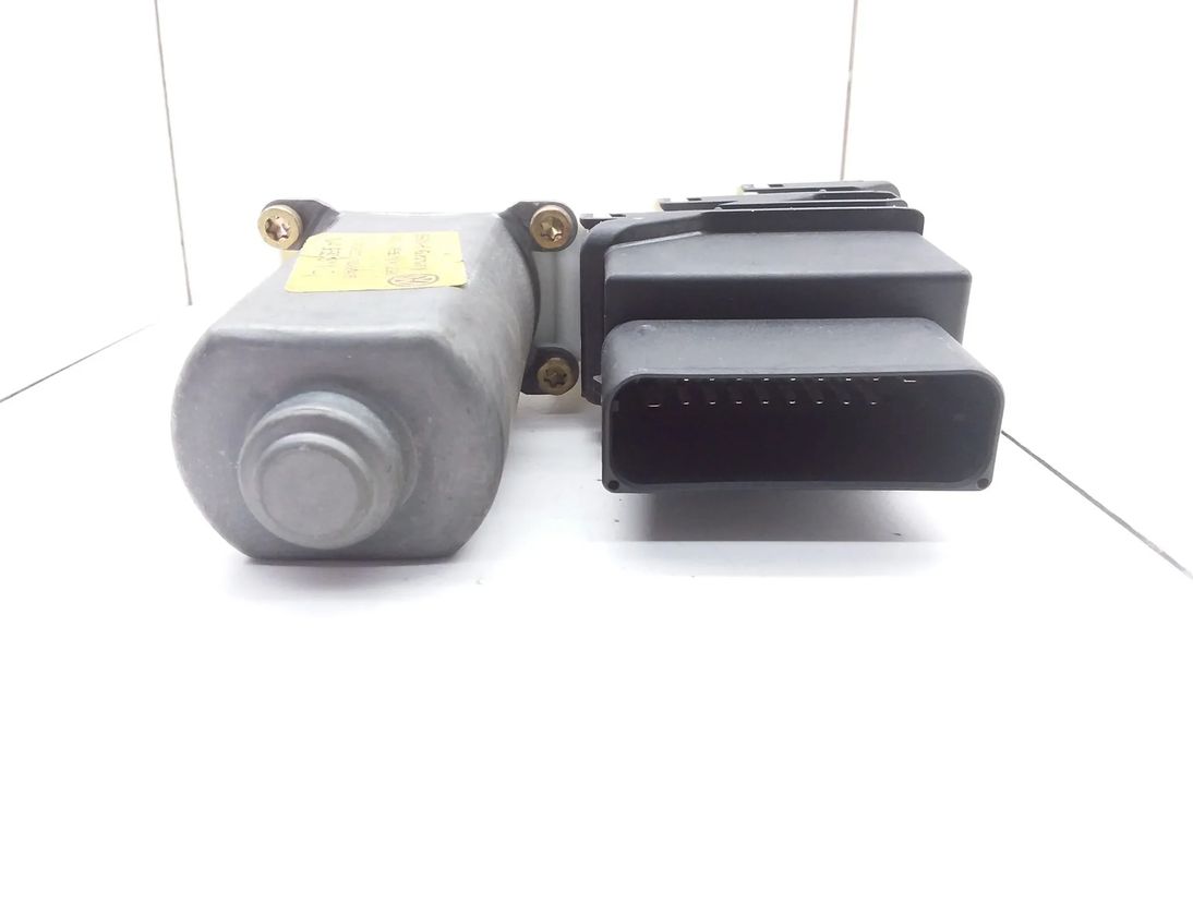 VOLKSWAGEN Golf 4 generation (1997-2006) Моторчик стеклоподъемника задней левой двери 1J4959811C,101389101,7746002302,1911821 25423124