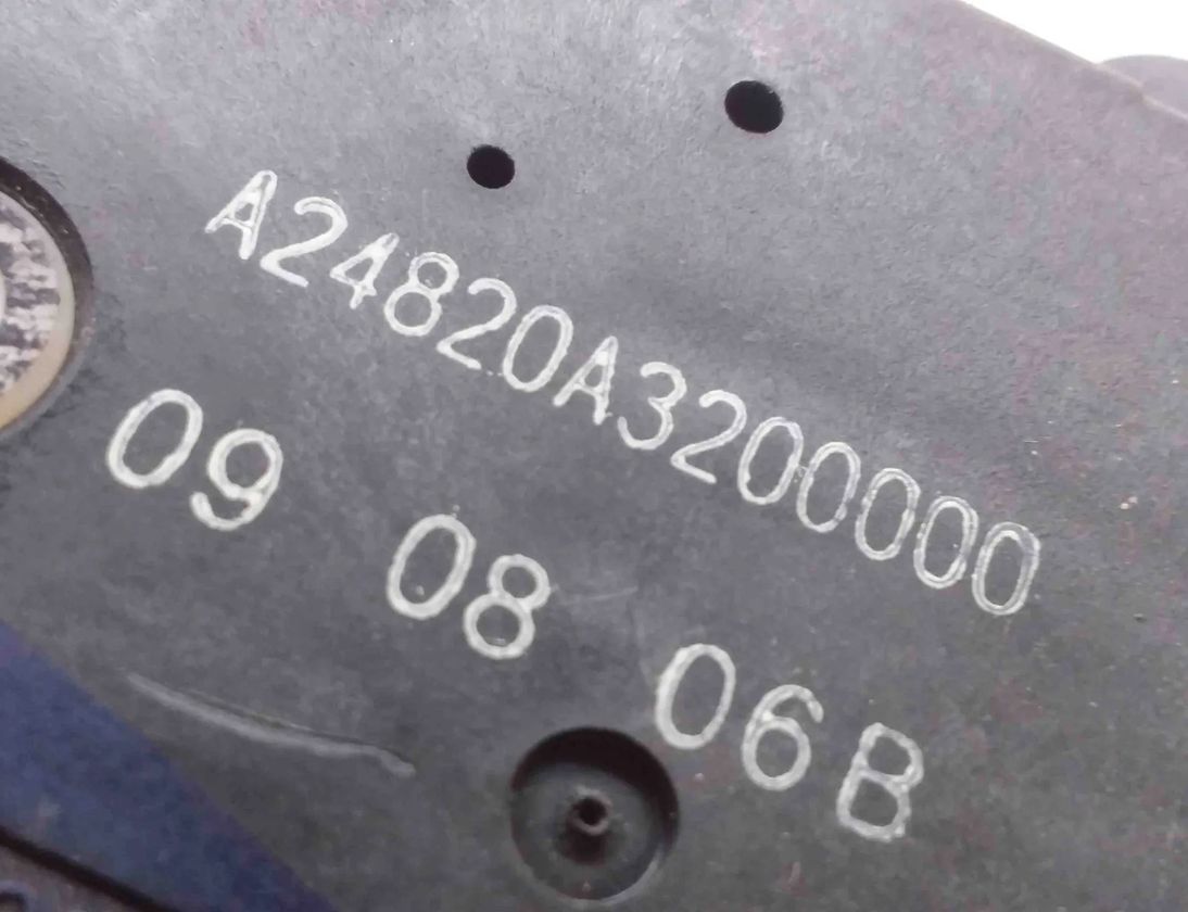 NISSAN Qashqai 1 generation (2007-2014) Air flap motor A24820a3200000 32578983