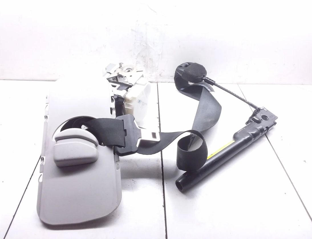 PEUGEOT 5008 1 generation (2009-2016) Priekšējā labā drošības josta 98019795XX,061027,34154287A 32785750