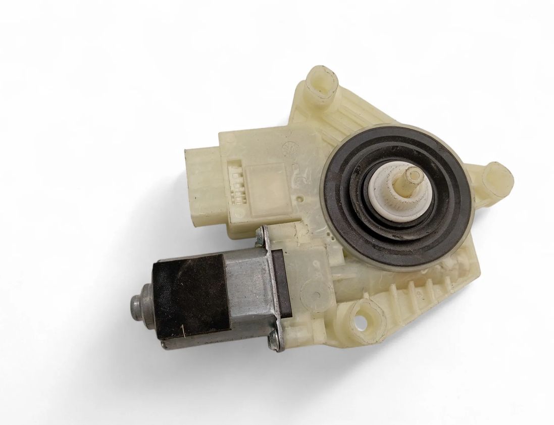 VOLKSWAGEN Passat B5 (1996-2005) Rear Right Door Window Control Motor 5Q4959811E 30105719