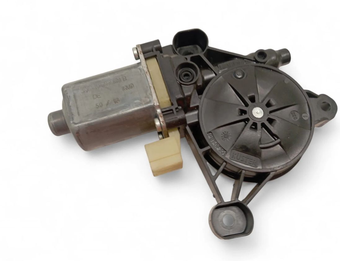 VOLKSWAGEN Golf 7 generation (2012-2024) Маторчик стеклоподъемника передней левой двери 5Q0959801B 31493617