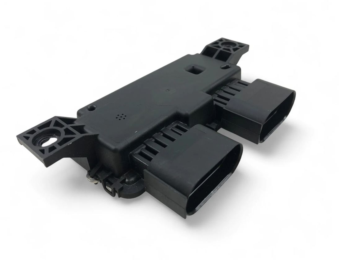 MERCEDES-BENZ CLA-Class C118 (2019-2023) Vadības bloks A0009008214 32785804