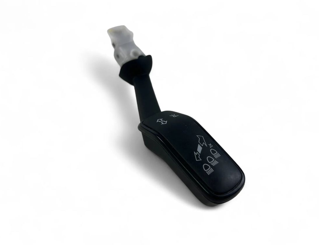 VOLKSWAGEN Golf 7 generation (2012-2024) Headlight Switch Control Unit 33029609