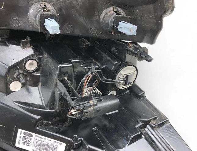 FORD Kuga 2 generation (2013-2020) Rear Left Taillight GV4113405BJ,GV41-13405-BJ 33032812