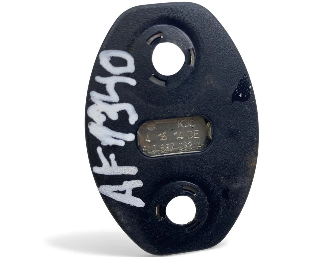 SKODA Fabia 2 generation  (2010-2014) Aizmugurējo labo durvju eņģes 5J0837033A 33102285