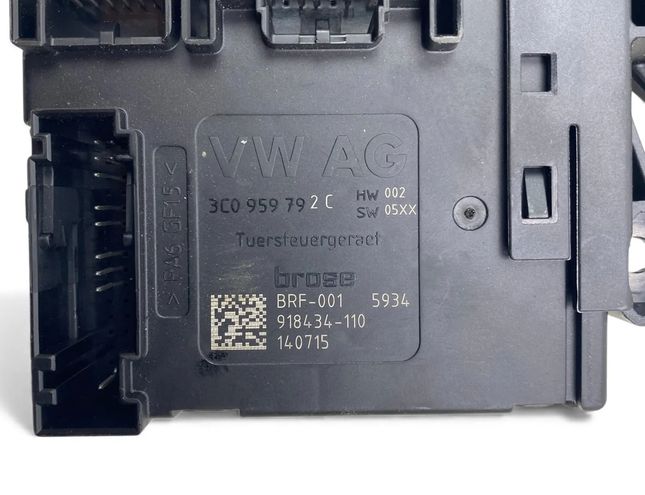 VOLKSWAGEN Passat B7 (2010-2015) Front Right Door Window Control Motor 3AA959702A 33103322