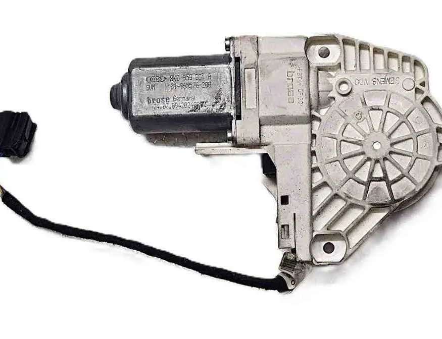 AUDI A5 8T (2007-2016) Маторчик стеклоподъемника передней левой двери 8K0959801 32638112