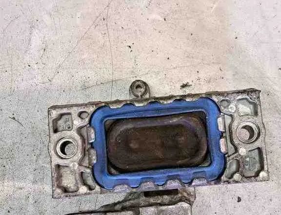 VOLKSWAGEN Golf 8 generation (2019-2023) Передняя подушка двигателя 1K0199262 32640682