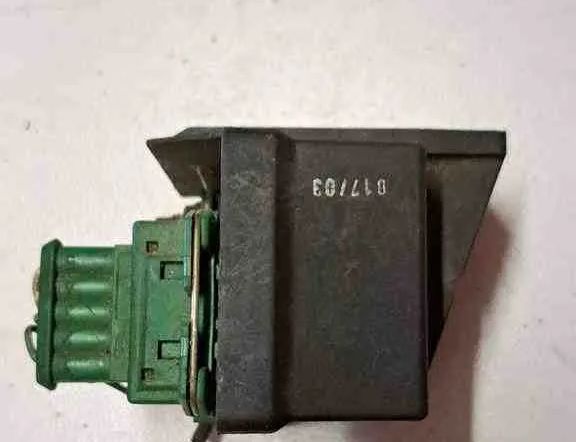 LAND ROVER Freelander 1 generation (1998-2006) Spark Glow Plugs 51299011A,9639912580 32641310