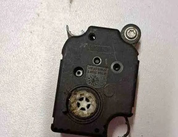 CITROËN C5 2 generation (2008-2017) Клапаны управления внутренним подогревом PA66GF30,P1975001U 32641390