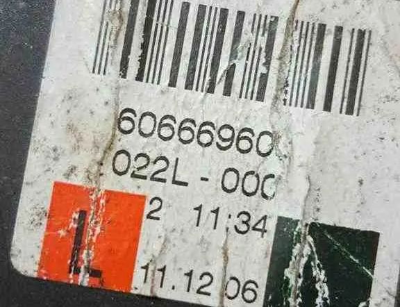 AUDI Q7 4M (2015-2024) Aizmugurējā kreisā drošības josta 1134,60666960,111206,022L000 32642374