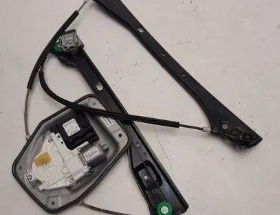 VOLKSWAGEN Golf Plus 1 generation (2004-2009) Priekšējo kreiso durvju logu pacēlājs 1K0959792J,05075730,30110507060209 25912154