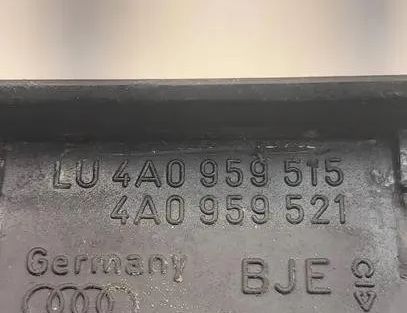 AUDI 100 4A/C4 (1990-1994) Кнопка стеклоподъемника задней правой двери 4A0959521,4A0959515 25913005