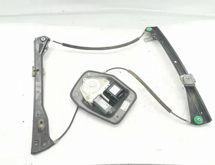 VOLKSWAGEN Jetta 5 generation (2005-2011) Front Left Door Window Regulator 1K5837462B 25913324