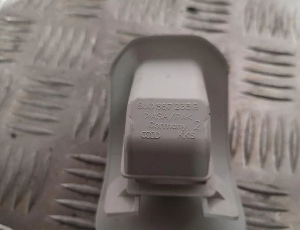 PORSCHE Macan 1 generation (2013-2023) Citas salona daļas 8U0887233B 32186375