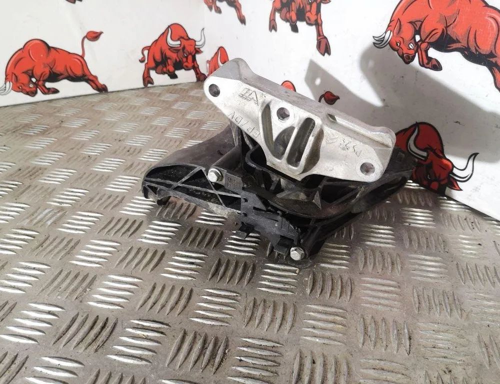 OPEL Grandland X 1 generation (2017-2023) Rear engine bracket 9820297580 32187135