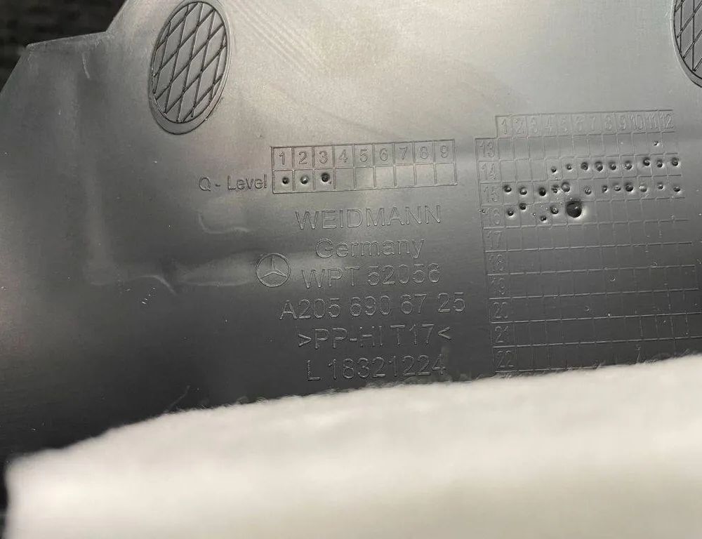 MERCEDES-BENZ C-Class W205/S205/C205 (2014-2023) Rear Left Trim  A2056906725,L18321224,WPT52058 32193113