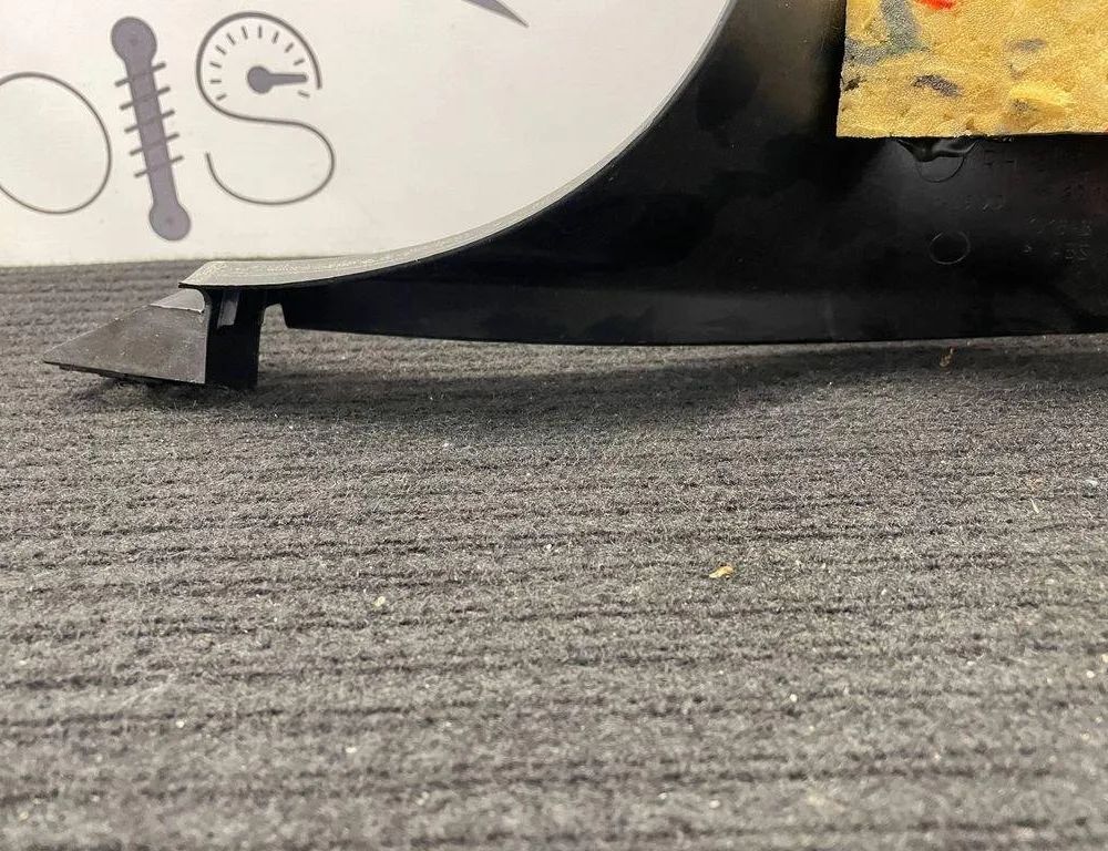 BMW X5 G05/G18 (2018-2024) Labās puses statņu apdare 7434278,109129,19184810,08109110 32193437