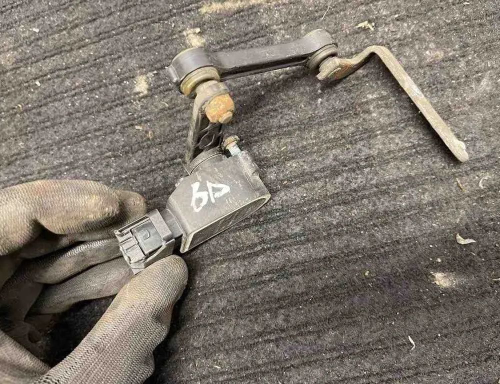 MERCEDES-BENZ GL-Class X166 (2012-2015) Датчик уровня высоты сзади справа 37146788569,A0065405081,A0045429918,37146784072 32600688