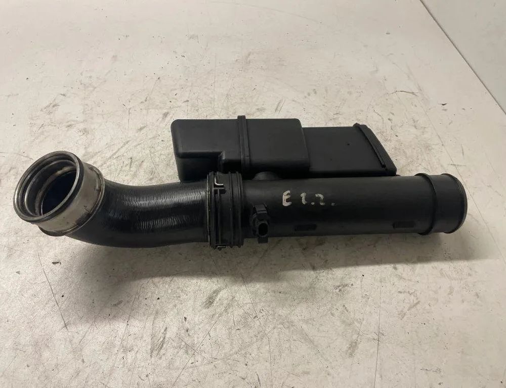 MERCEDES-BENZ E-Class W211/S211 (2002-2009) Intercooler Hose Pipe A2115280308 31061117