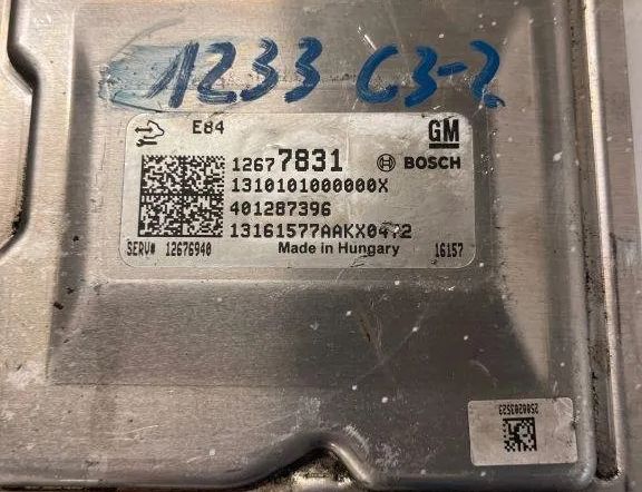 OPEL Astra K (2015-2021) Блок управления двигателем 1310101000000x 31061445