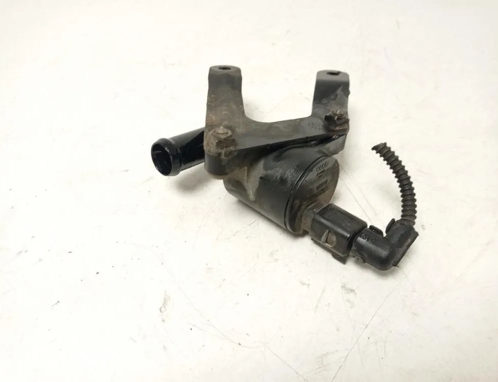 AUDI A6 C7/4G (2010-2020) Circulation Water Motor 4H0121671B 28504818