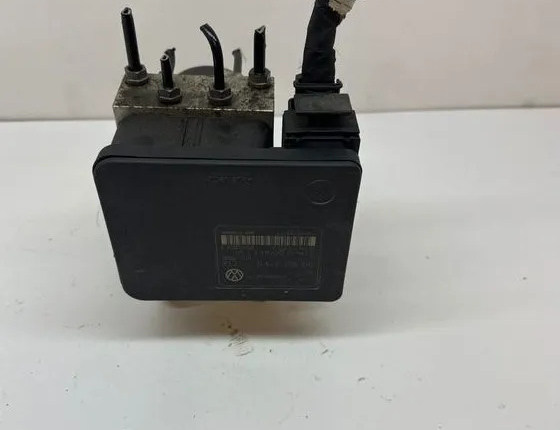AUDI A3 8P (2003-2013) Абс блок 1K0907379Q 31268364