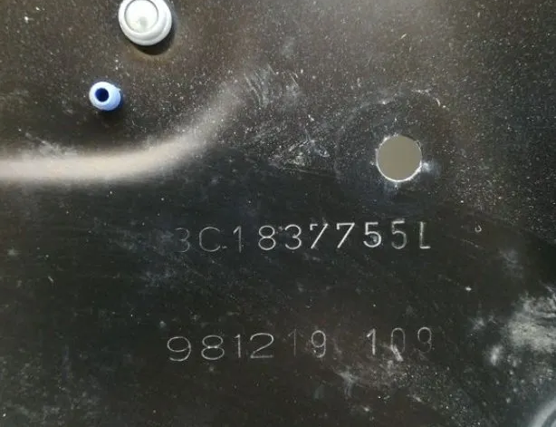 VOLKSWAGEN Passat B6 (2005-2010) Priekšējo kreiso durvju logu pacēlājs 3C1837755L 31407223