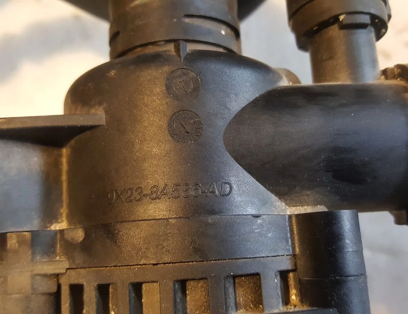 JAGUAR XJ 3 generation (X350) (2003-2009) Intercooler Hose Pipe 9X23-8K534-BB,9X23-8A586-AD,9X238A586AD,9X238K534BB 11439563