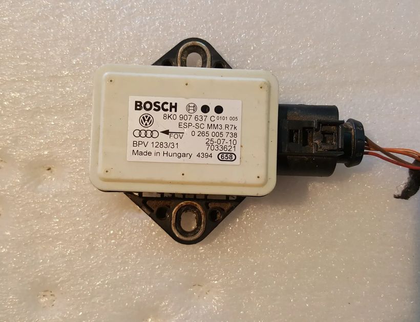 AUDI A4 B8/8K (2011-2016) Датчик ускорения 8K0907637,8K0907637C 11492634