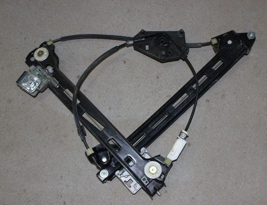VOLKSWAGEN Passat CC 1 generation (2008-2017) Rear Right Door Window Regulator 3C8837461J 31938431