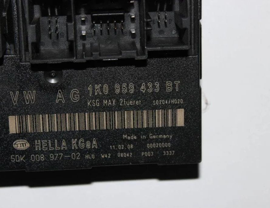 VOLKSWAGEN Variant VII TDI (2014-2024) Comfort Control Unit 1K0959433BT,5DK00897702 31943176