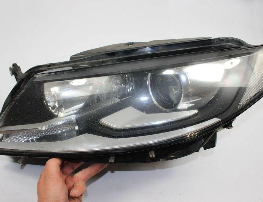 VOLKSWAGEN Passat B6 (2005-2010) Фара передняя левая 3C8941031B 31943220