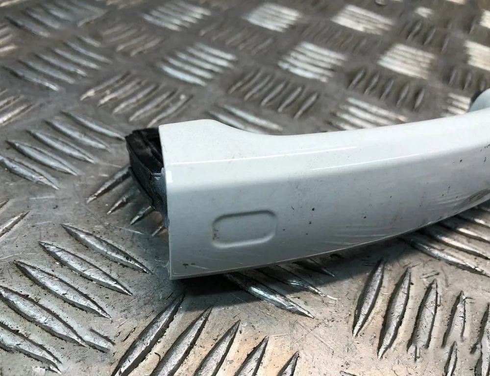 AUDI A3 8V (2012-2020) Aizmugurējo kreiso durvju ārējais rokturis 8V0837206A 15338518