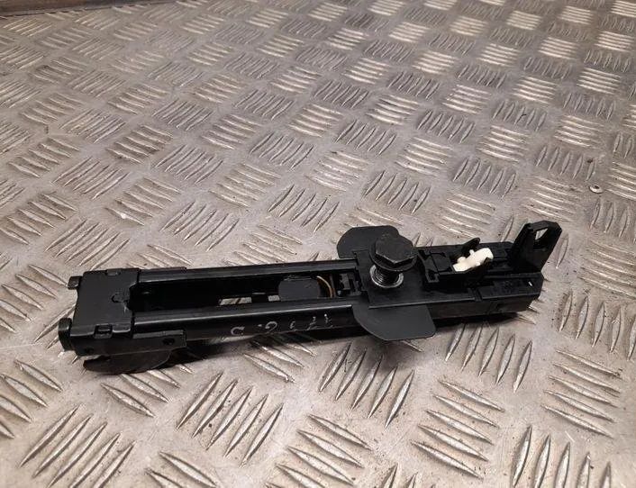 AUDI Q7 4L (2005-2015) Front Right Seat Belt Height Adjuster 8E0857833G 20475604