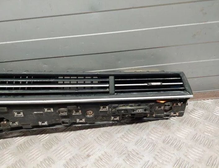 AUDI Q7 4M (2015-2024) Вентиляционные отверстия центральной консоли 4M1820902AS,4M1820902 20475624