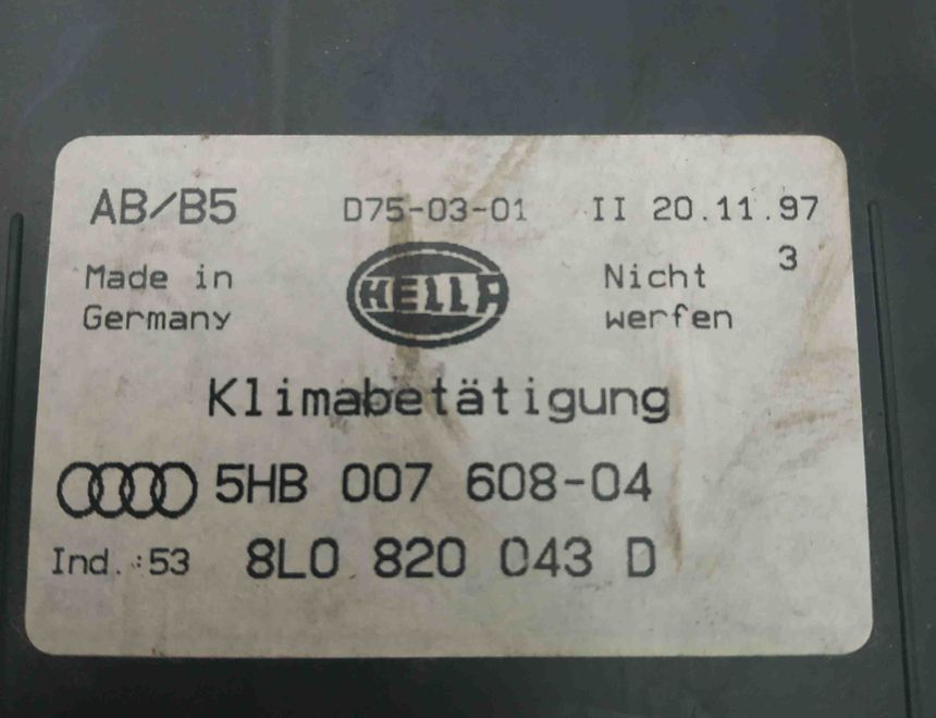 AUDI A3 8L (1996-2003) Pегулятор климы 8L0820043D 10676876