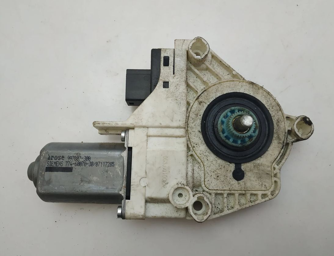 AUDI A6 C6/4F (2004-2011) Rear Left Door Window Regulator 4F0959801F 10838743