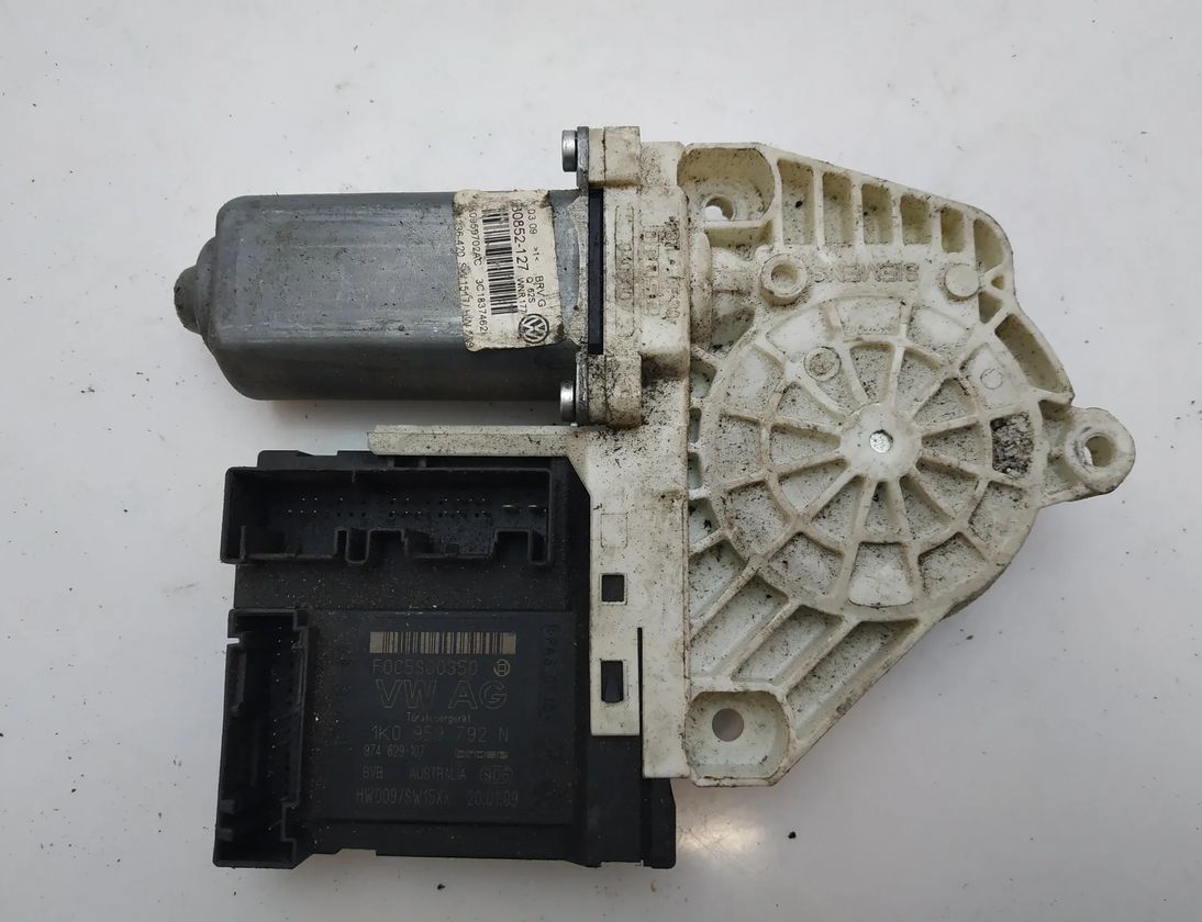 VOLKSWAGEN Passat B6 (2005-2010) Стеклоподъемник передней правой двери 1K0959702AC1K0959792N,3C1837462L 10839198
