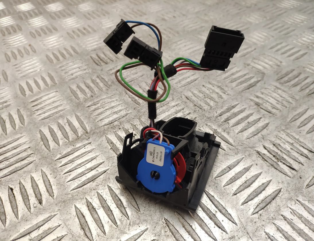 BMW 3 Series F30/F31 (2011-2020) Citas salona daļas 9710260 14435776