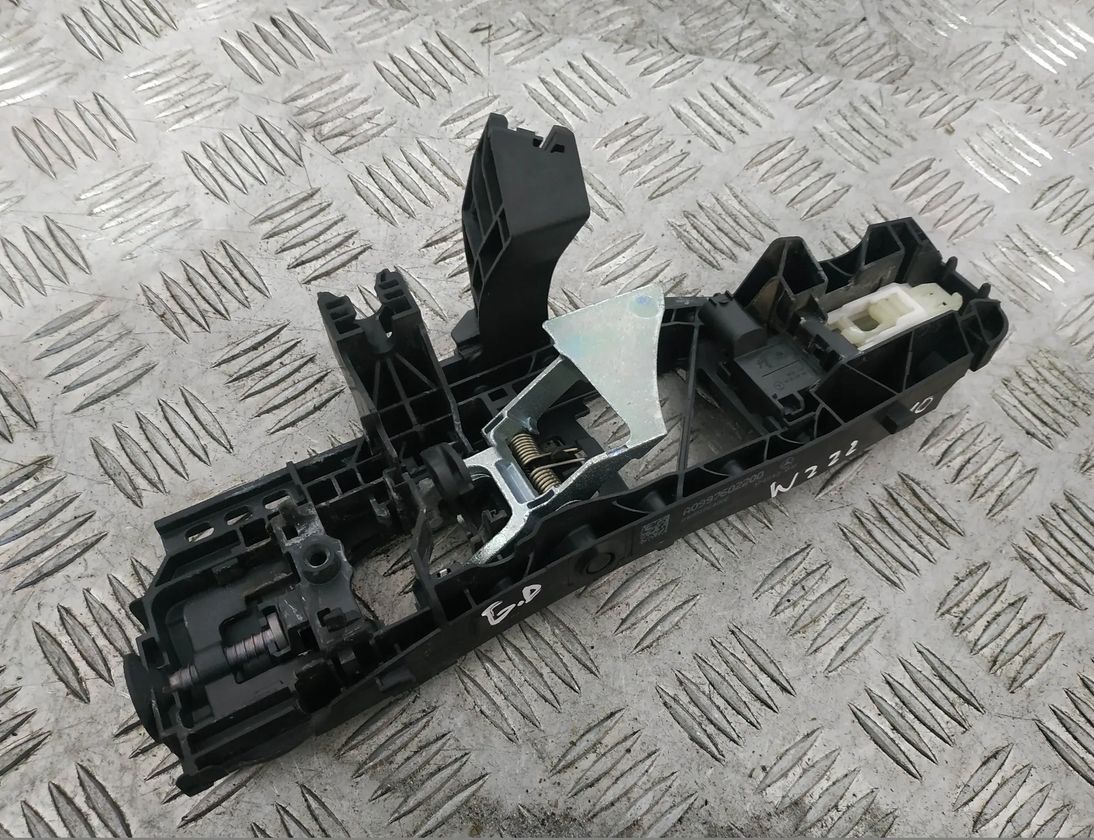 MERCEDES-BENZ S-Class W222/C217/A217 (2013-2020) Rear Right Door Interior Handle Frame A0997602200 14909655